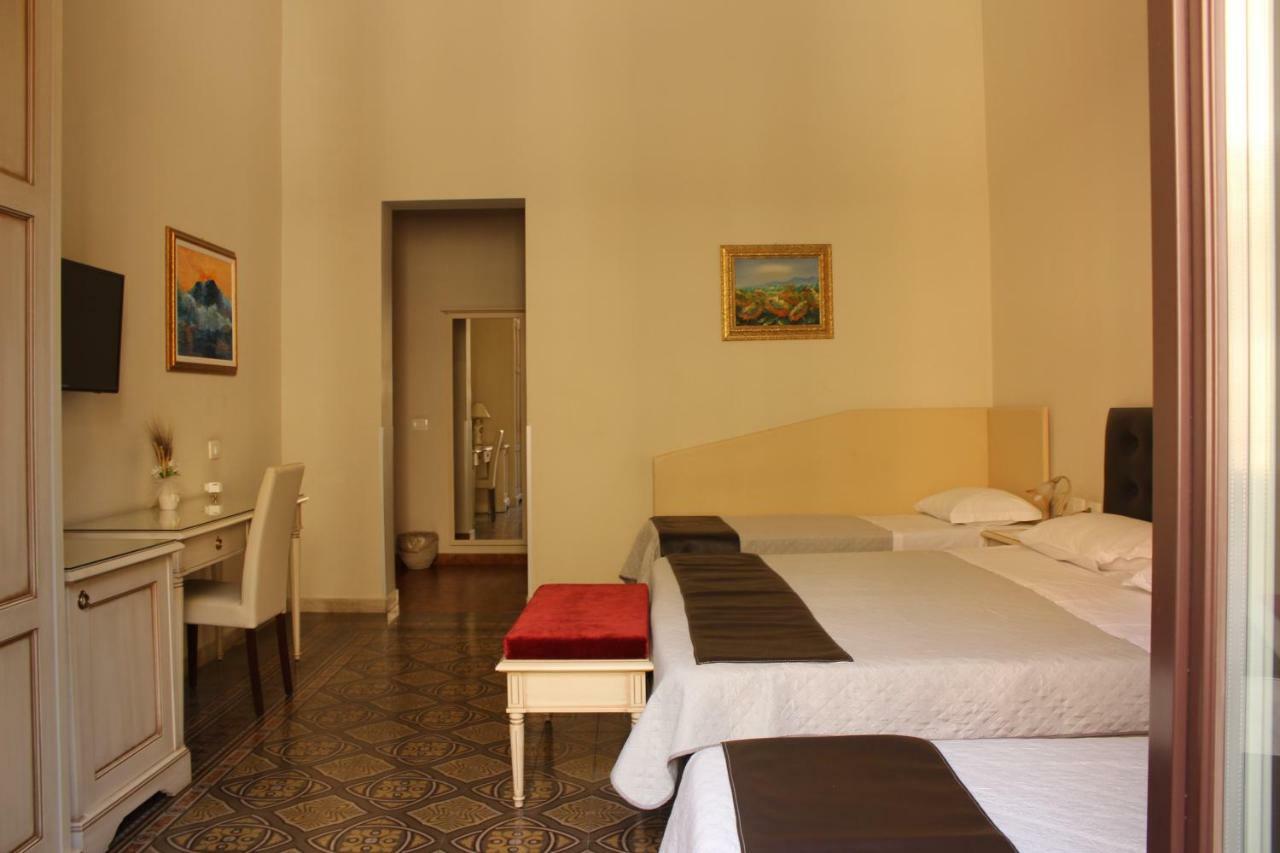 Umberto House Hotel 3*